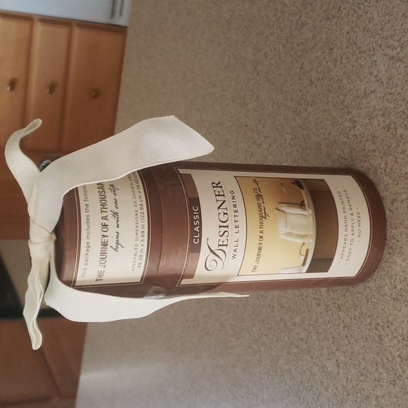 Motivational Designer Wall Lettering - Picture 1 of 4